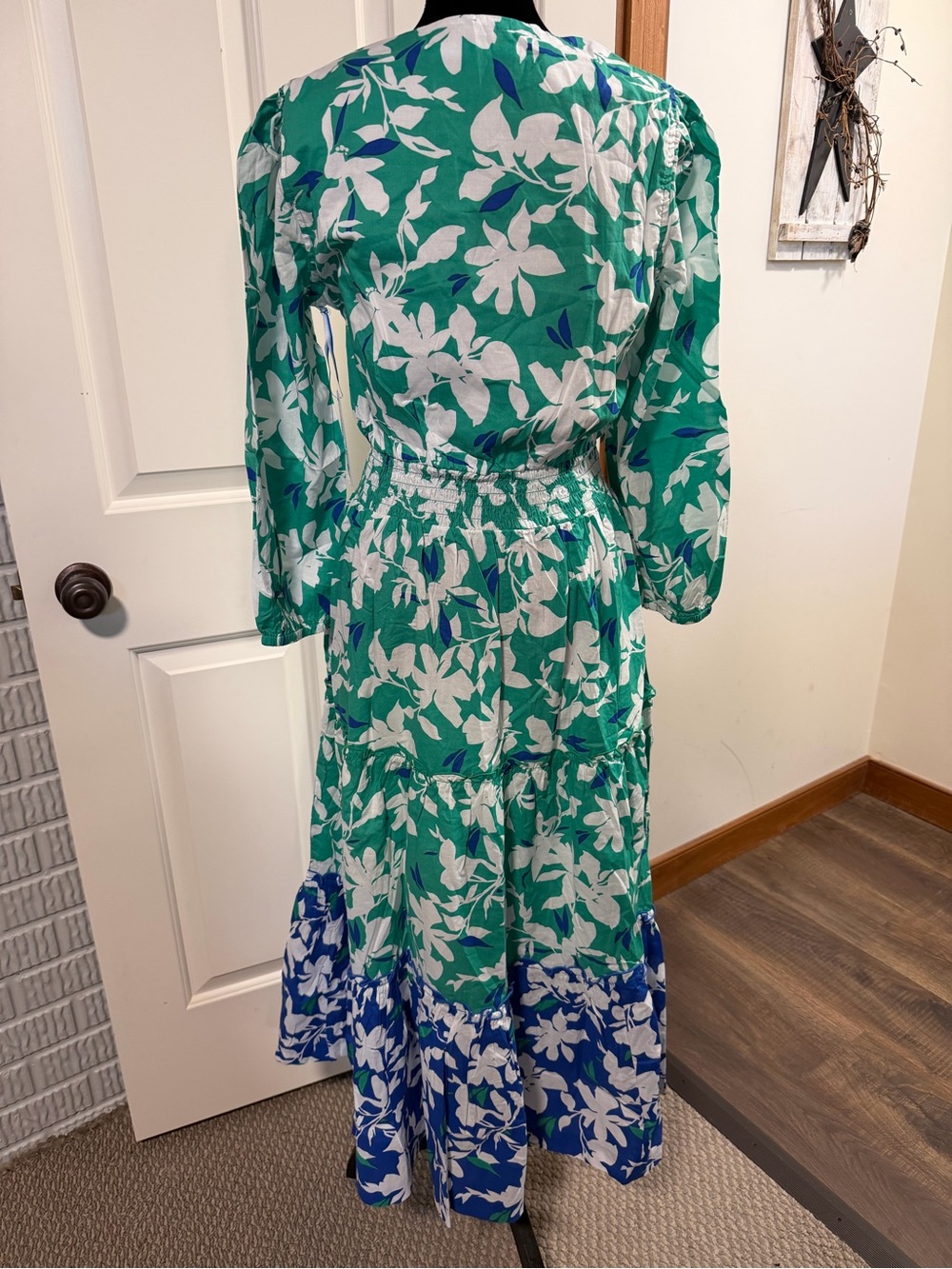 Southern Tide Long Sleeve Floral Maxi Dress NWT Resort Style - Picture 7 of 9